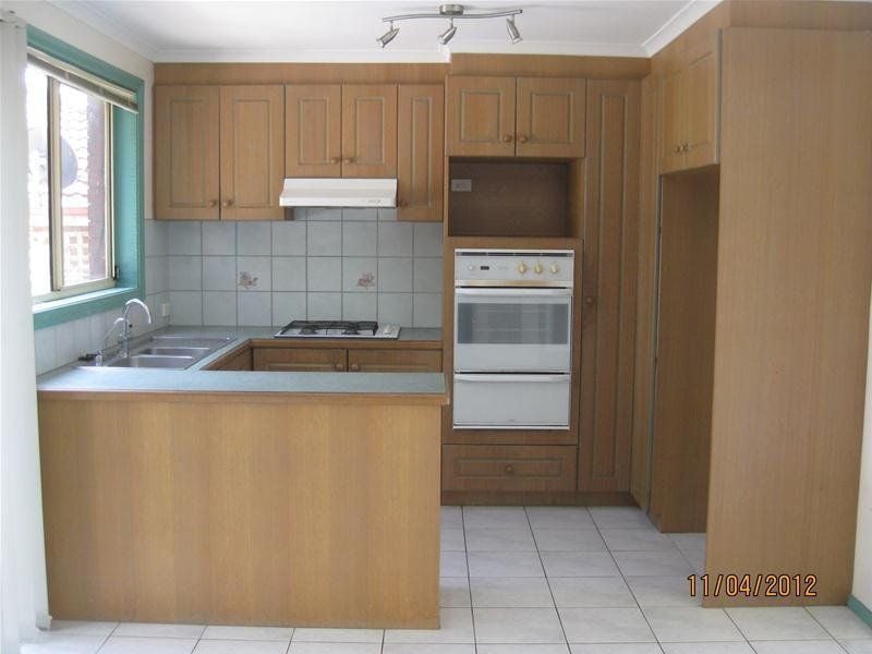 LOVELY TOWN HOUSE, GREAT LOCATION! **INSPECT WEDNESDAY 29TH MAY @ 4:45PM-5:00PM**