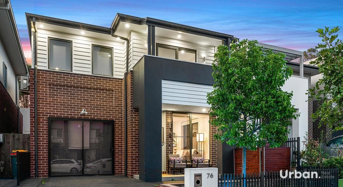 Denham Court 76 Indigo Crescent