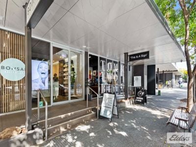 GREAT BUYING - HIGH YIELDING MEDICAL/ RETAIL ASSET!
