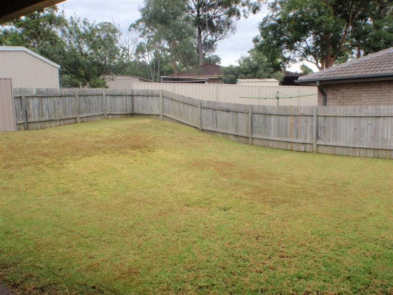 Real Estate 11 Cypress Close MEDOWIE , NSW 2318 House For Lease