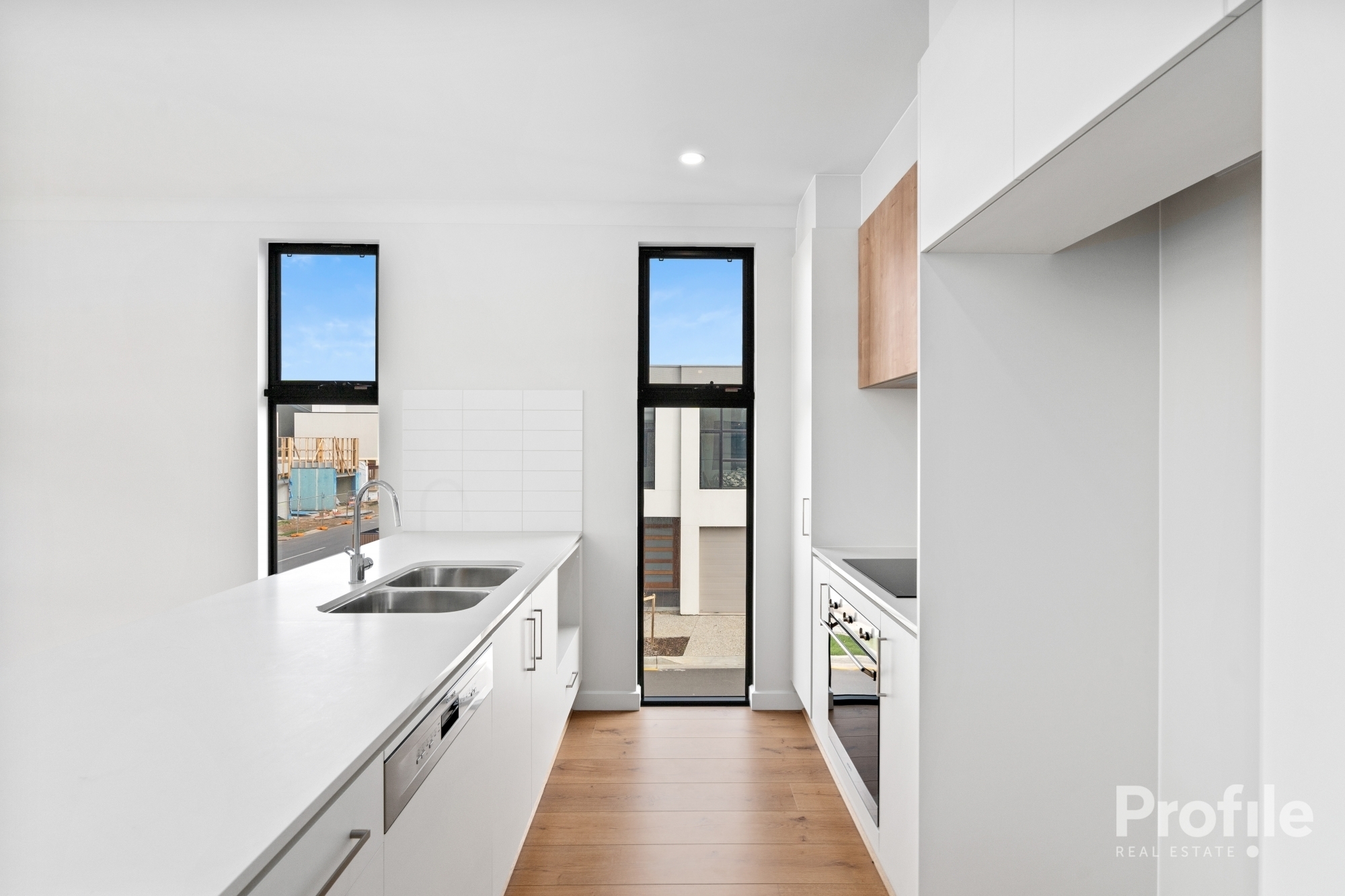 7 Neighbour Road West Lakes 5021