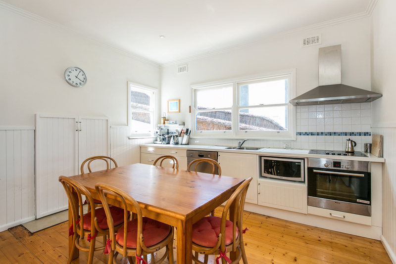 4A Hopetoun Terrace, Lorne, VIC, Lorne - Thumbnail 4