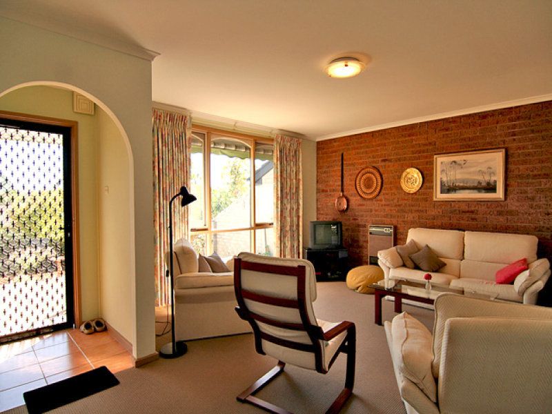8 Lazar Place, Chapman - Thumbnail 4