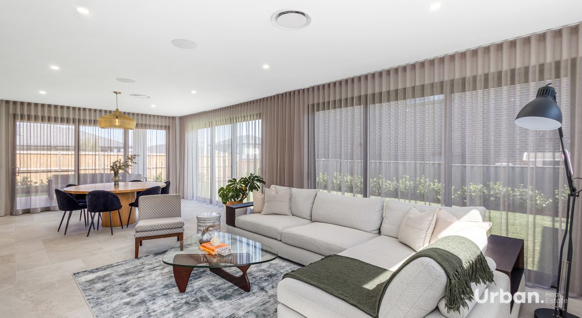 Colebee 1 Camira Place