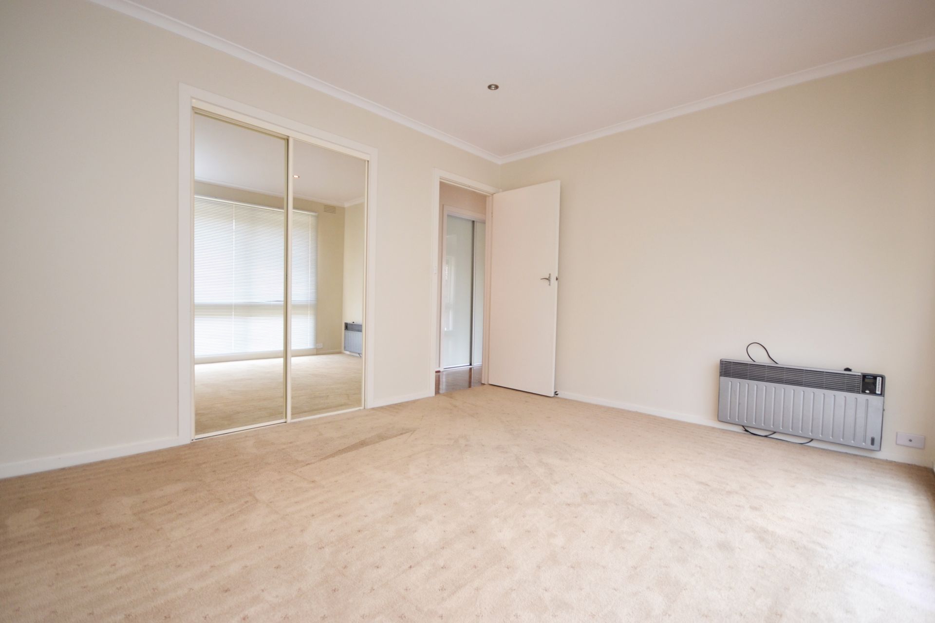 PERFECTLY PRESENTED AND POSITIONED TO PERFECTION