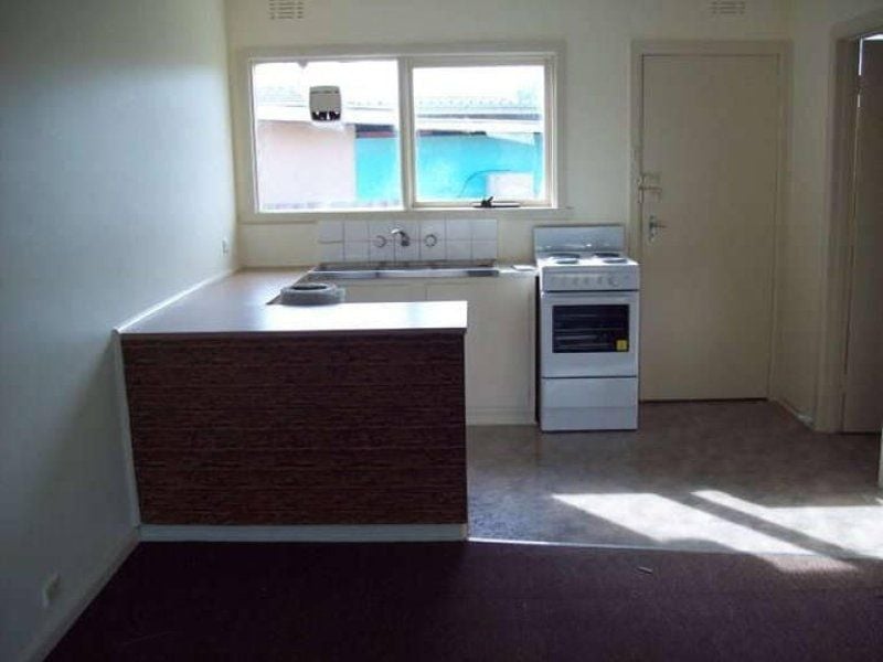 4/13 Furnew Street SPRINGVALE