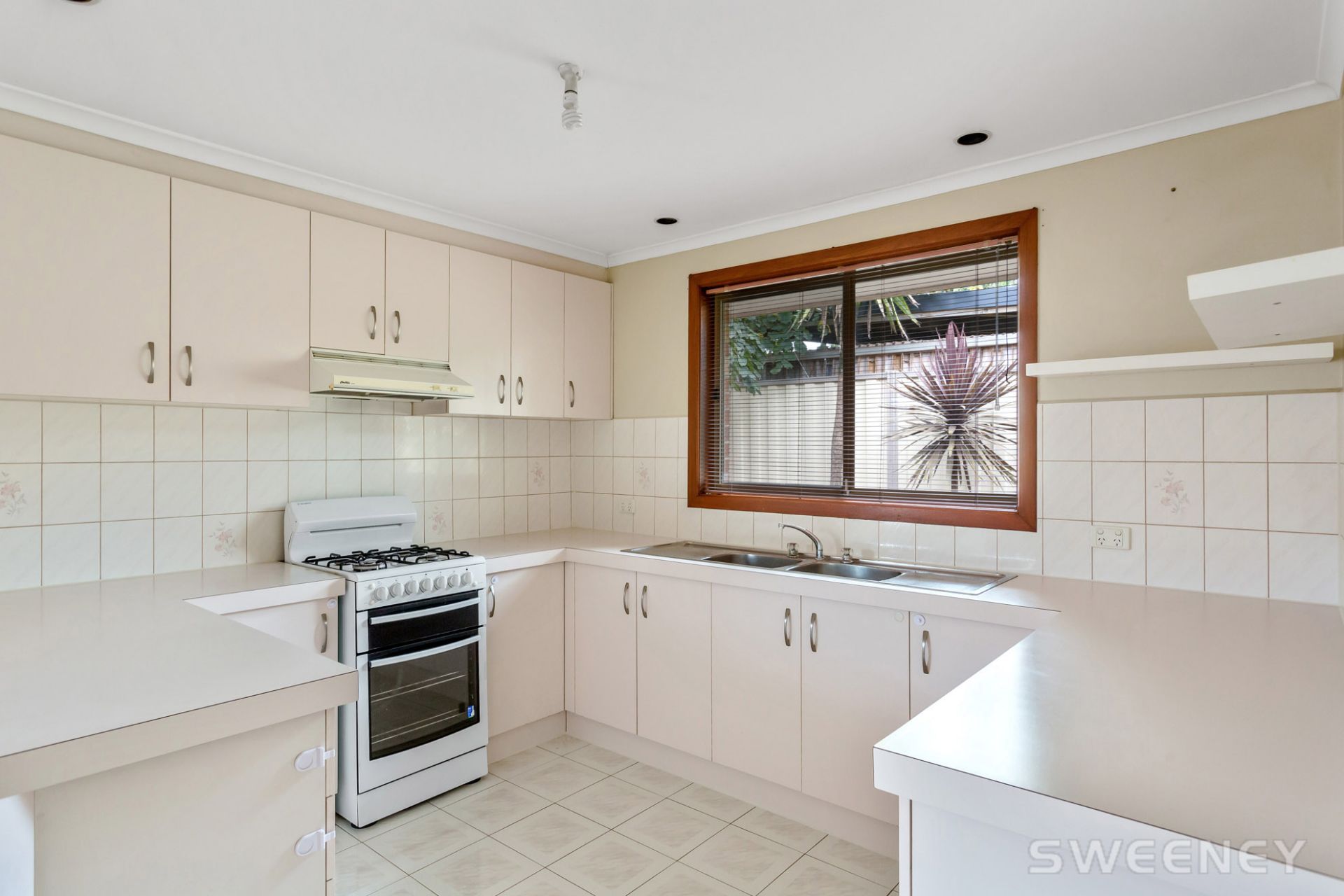 26 Polly Woodside Drive, Altona Meadows - Thumbnail 5