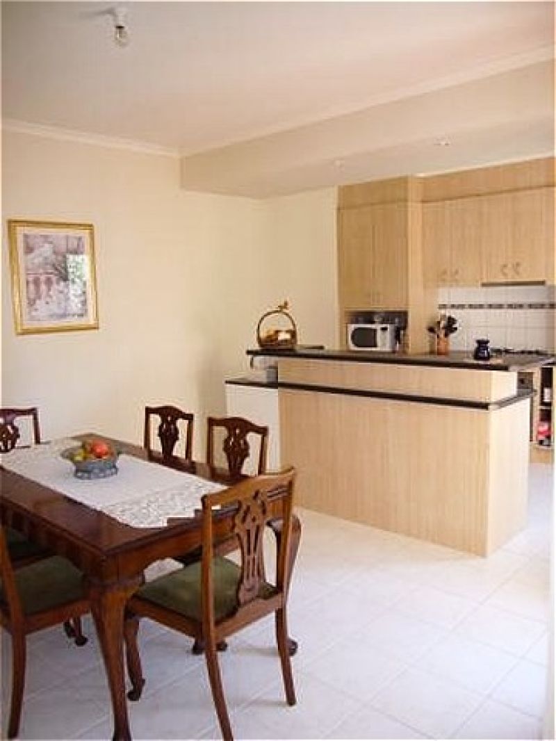 2/34 Bent Street, Altona - Thumbnail 3