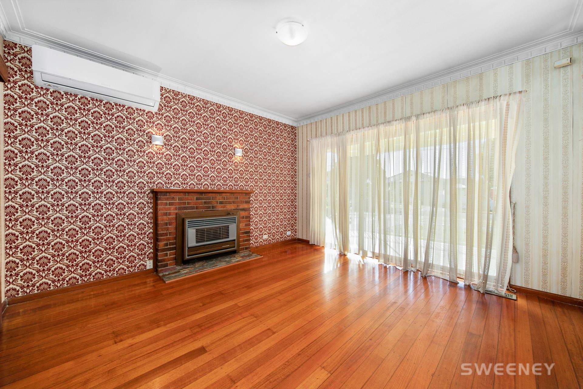 33 Rosala Avenue, Altona North - Thumbnail 4