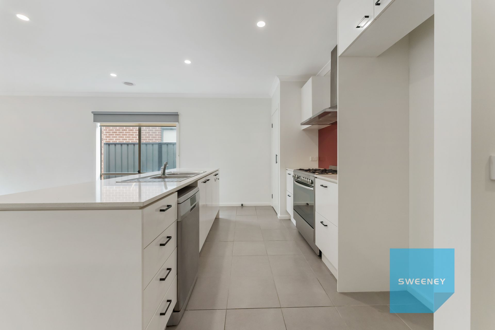 17 Sunningdale Drive, Hillside - Thumbnail 7