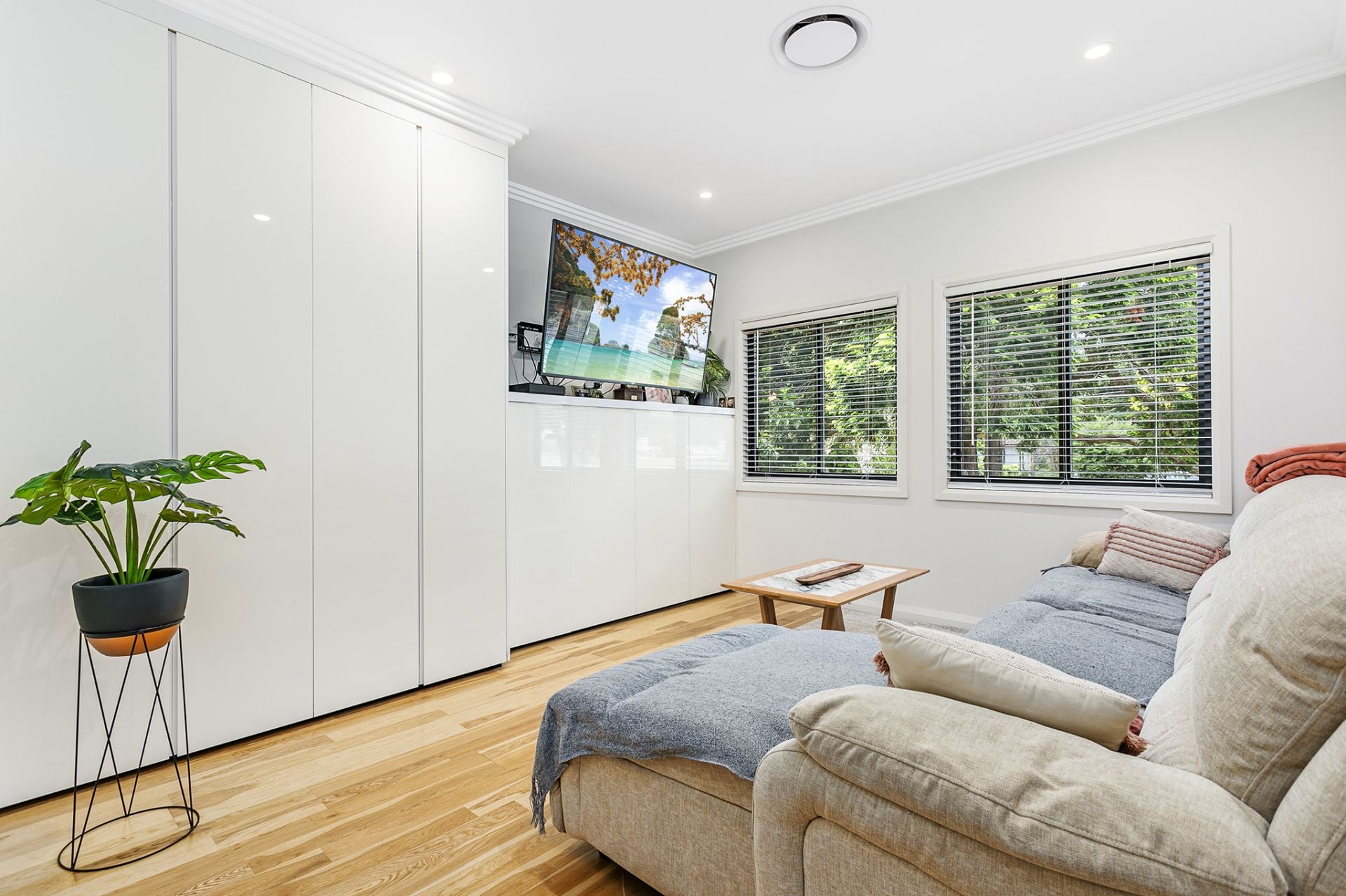 285 Taren Point Road Caringbah NSW, Caringbah - Thumbnail 3