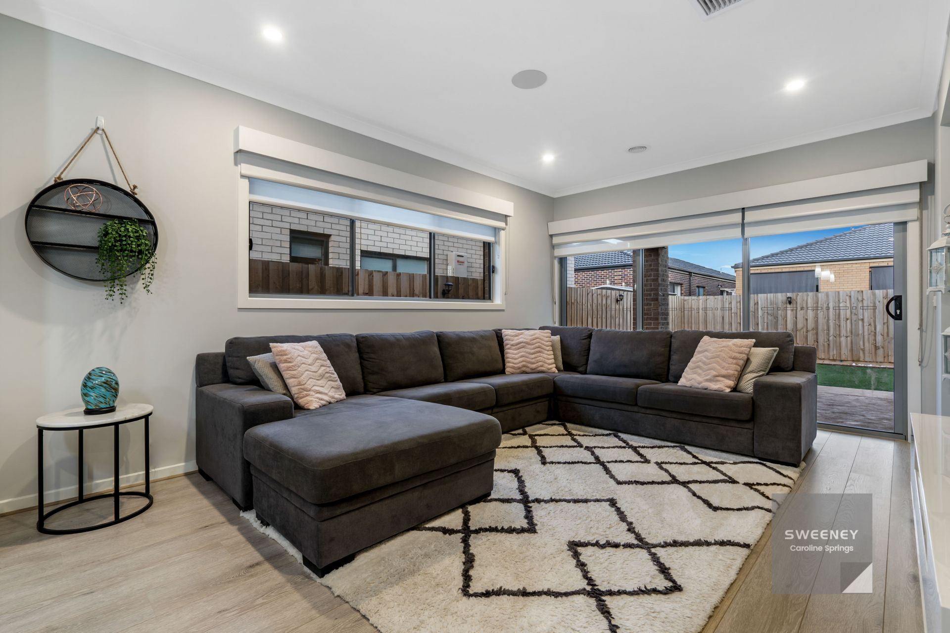 22 Lagoon Drive, Aintree - Thumbnail 8
