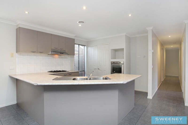 19 Lancely Green, Caroline Springs - Thumbnail 6