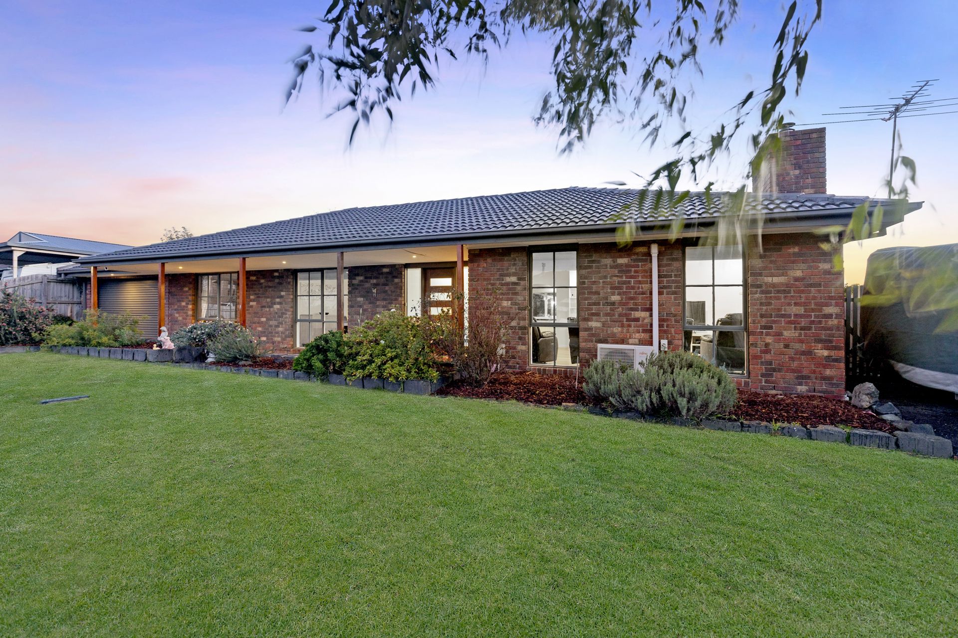 54 Burgess Drive, Langwarrin OBrien Real Estate