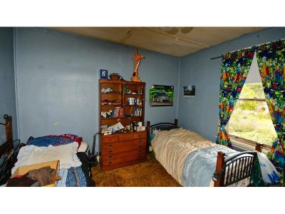 4
 
 
 
  
 
 
 1
 
 
 
  
 
 
 2
 
 
 
 
 
 
 
 43 Main Street, WILMOT TAS 7310, Wilmot - Thumbnail 6
