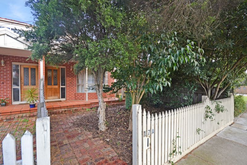 17A Glanfield Street, Northcote