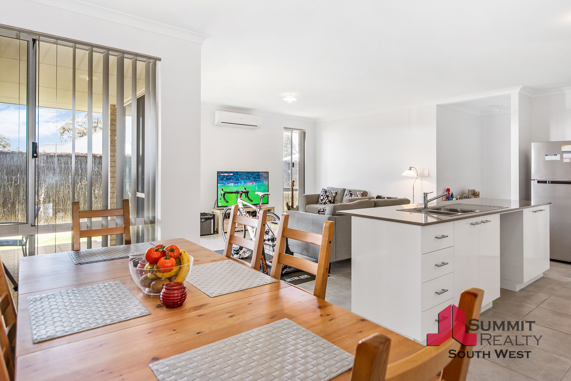 Real Estate For Sale 13 Muir Road Dalyellup , WA