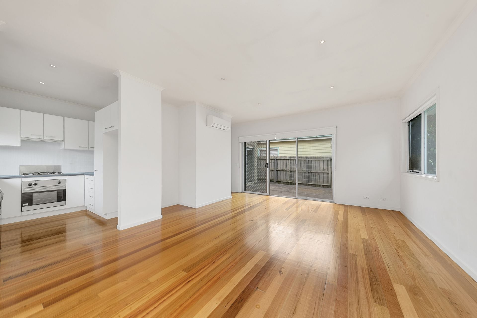 1st Home Buyers/Investors – this has all the right answers …..

Under Offer
