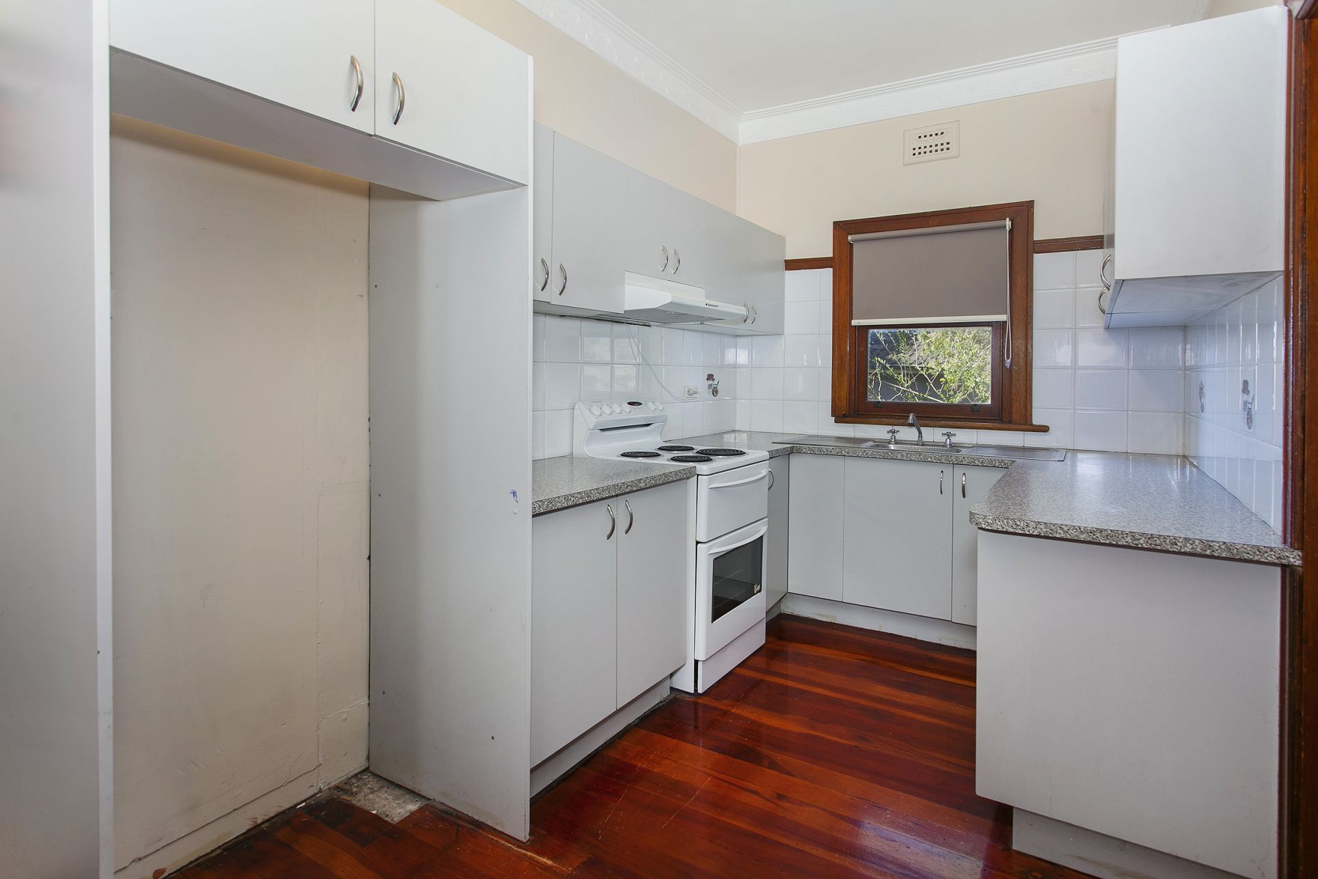 Real Estate For Lease 40 Spring Street Mount Keira , NSW