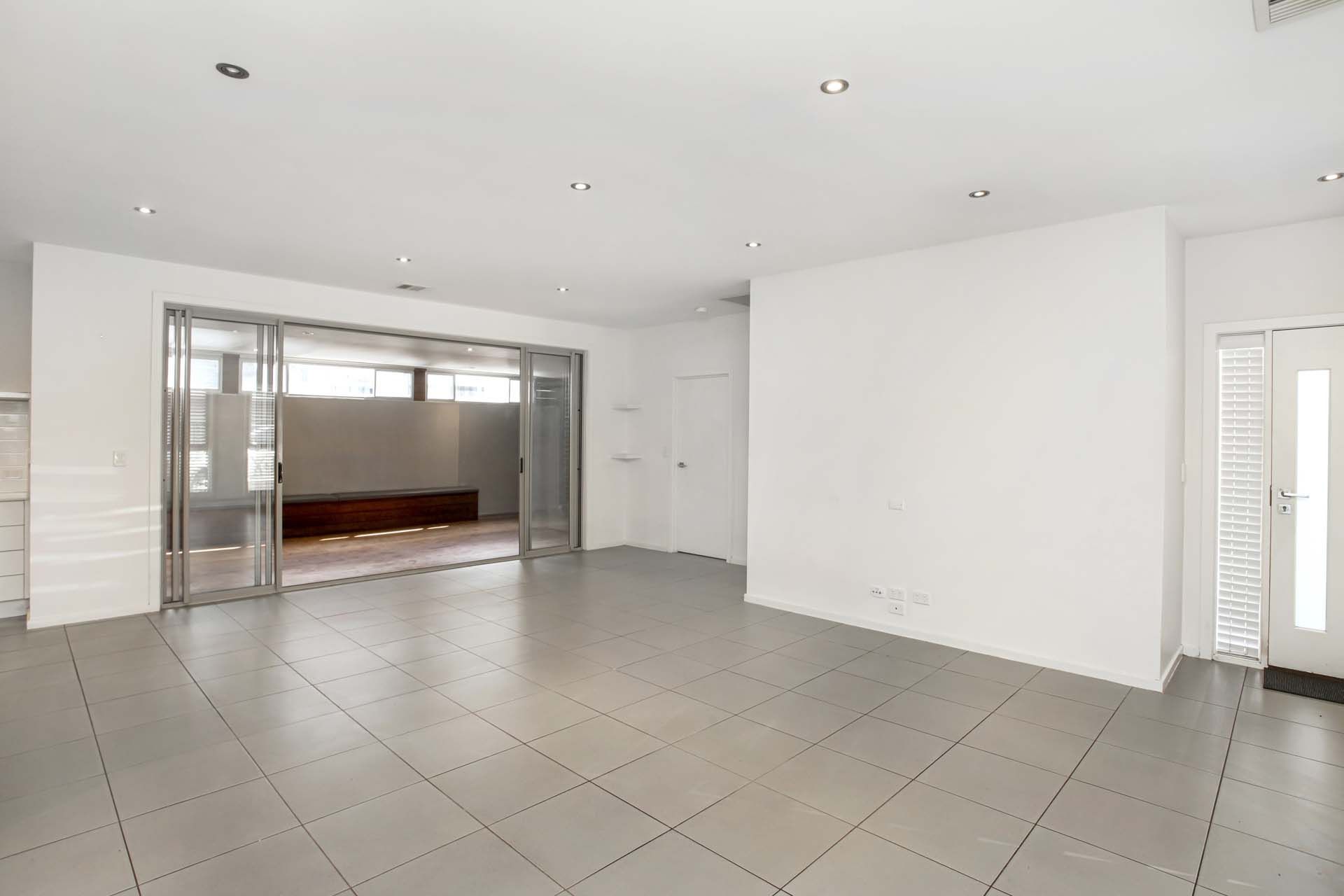 2/4 Edward Avenue Altona North VIC, Altona North - Thumbnail 5