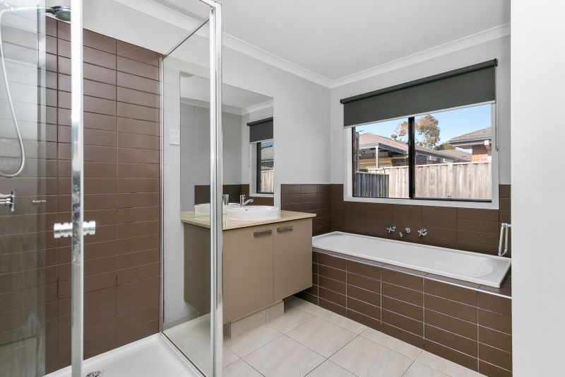 12 Wistow Chase, Wollert