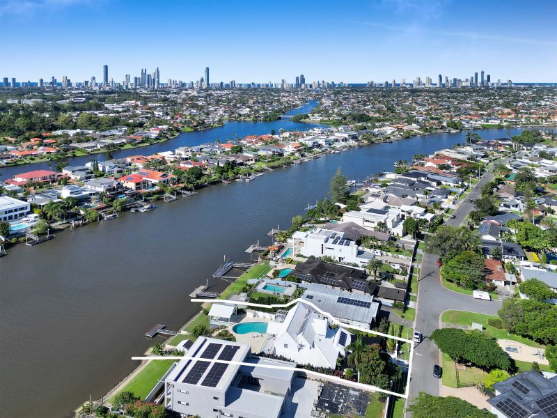 Real Estate For Sale 4 Garden Grove Carrara , QLD