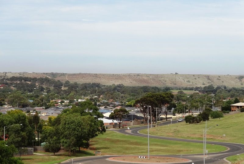 15 Darley Drive, Bacchus Marsh - Thumbnail 2