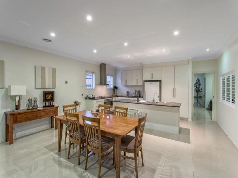 23 Ashbury Grove, Hillside - Thumbnail 4