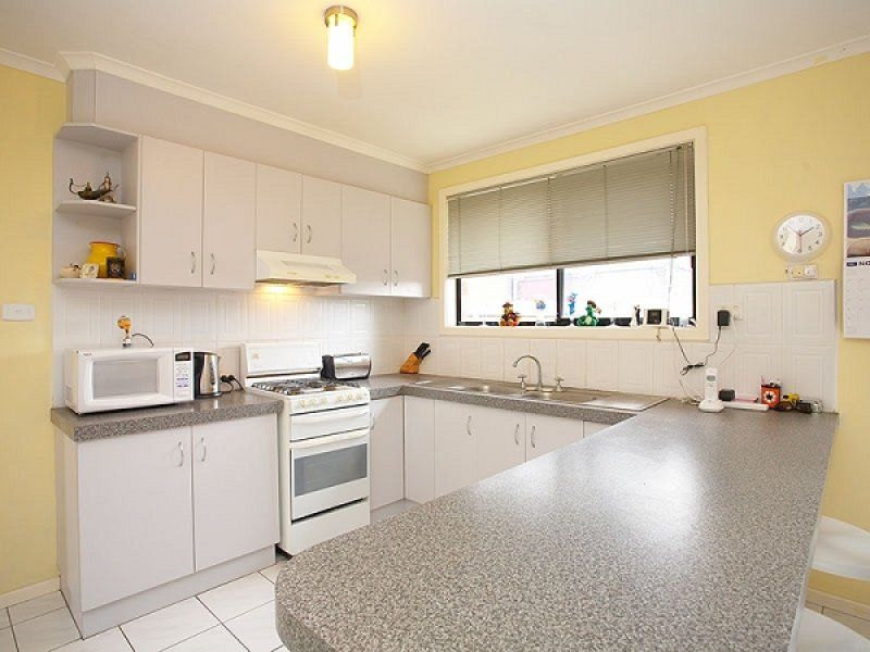 2/64-66 Balaclava Avenue, Altona Meadows - Thumbnail 4
