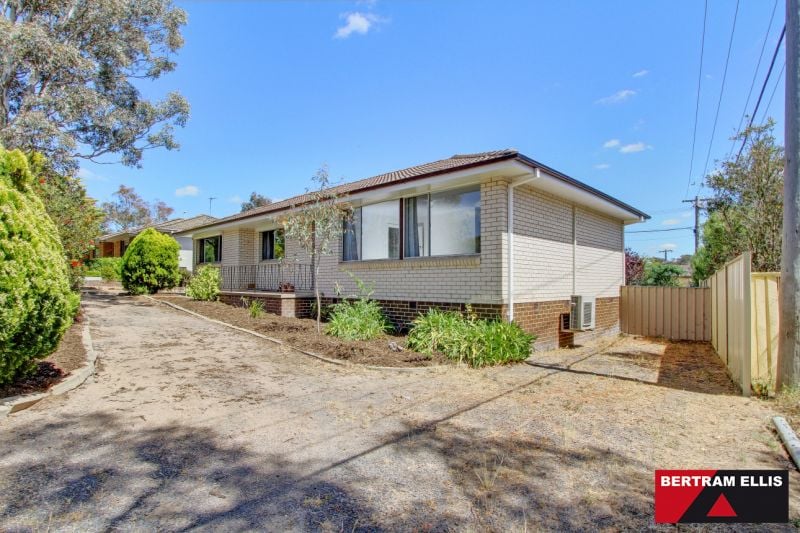 149 Kalgoorlie Crescent, Fisher - Thumbnail 4