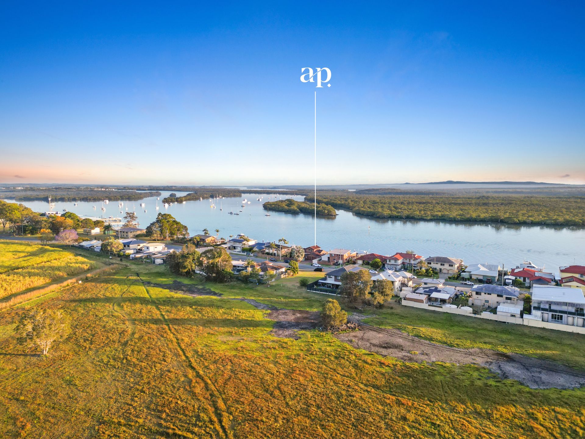 18 The Esplanade, Jacobs Well Amir Prestige Group