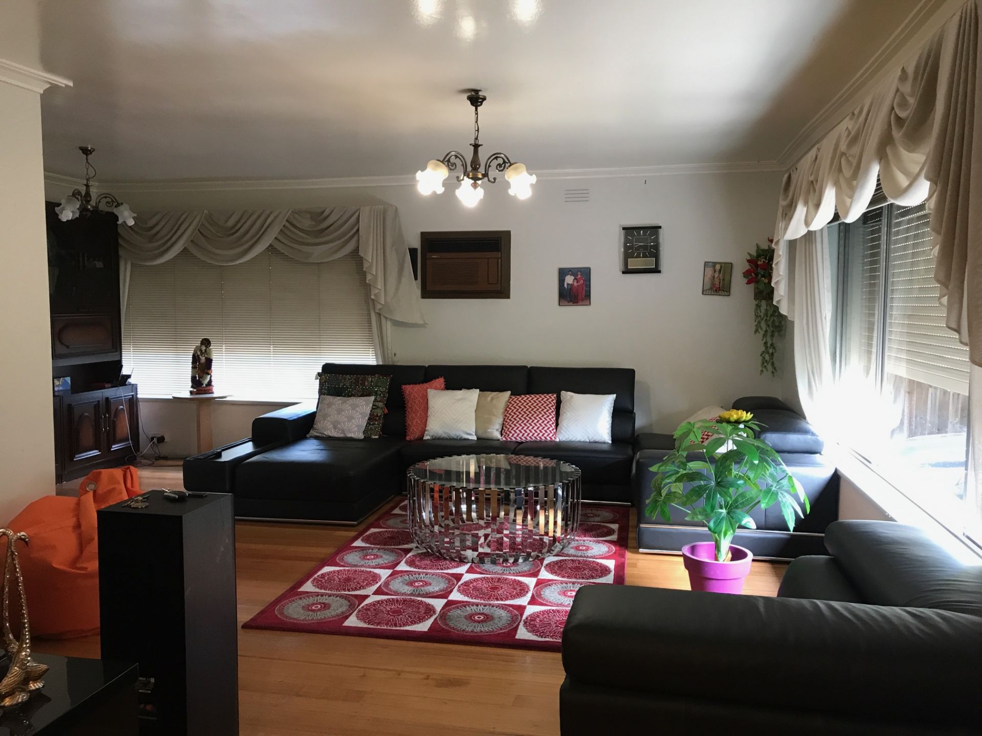 FAMILY HOME IN A PRIME LOCATION