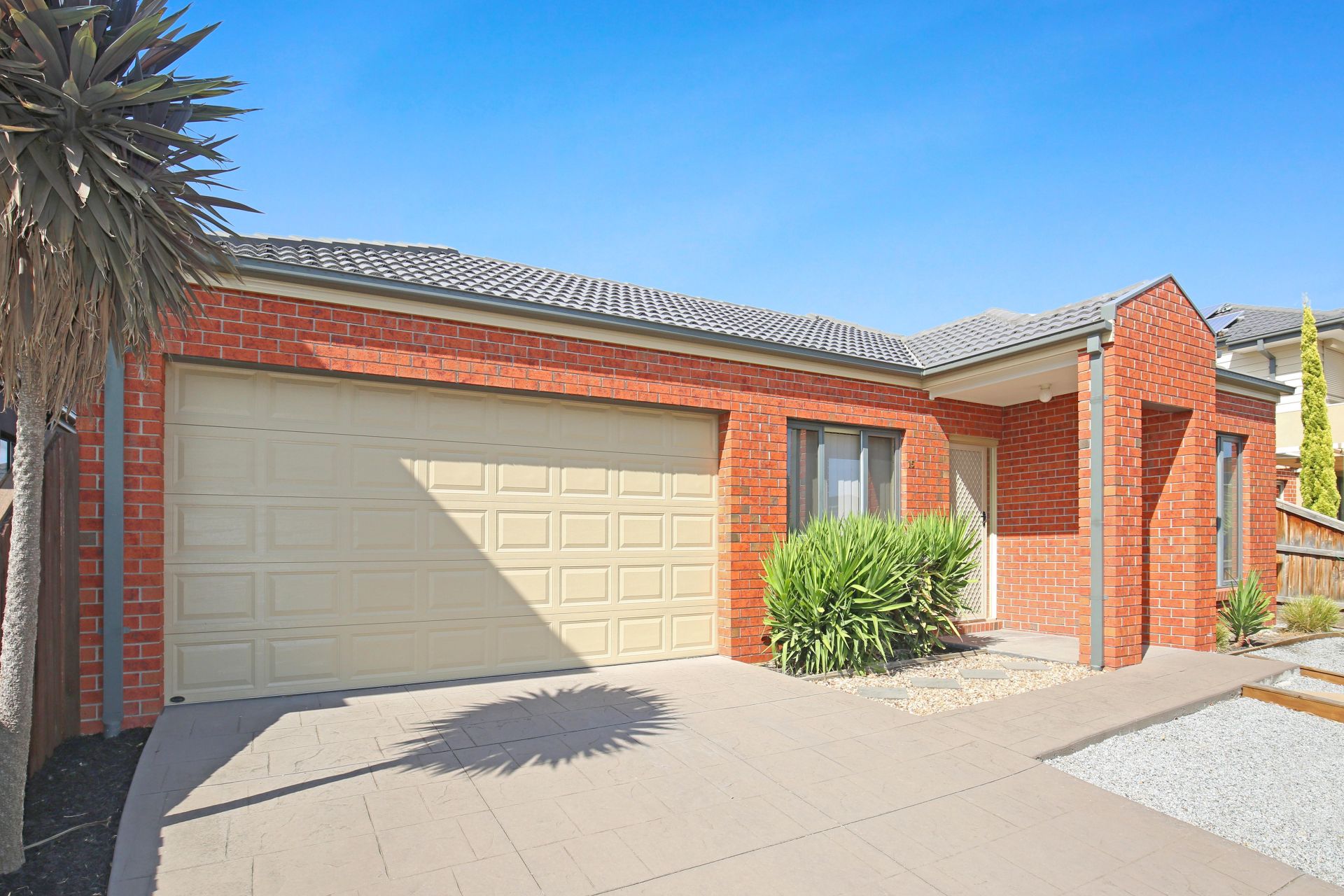 IDEALLY LOCATED FAMILY HOME!