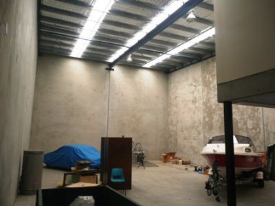 2/6 Adventure Place, Caringbah