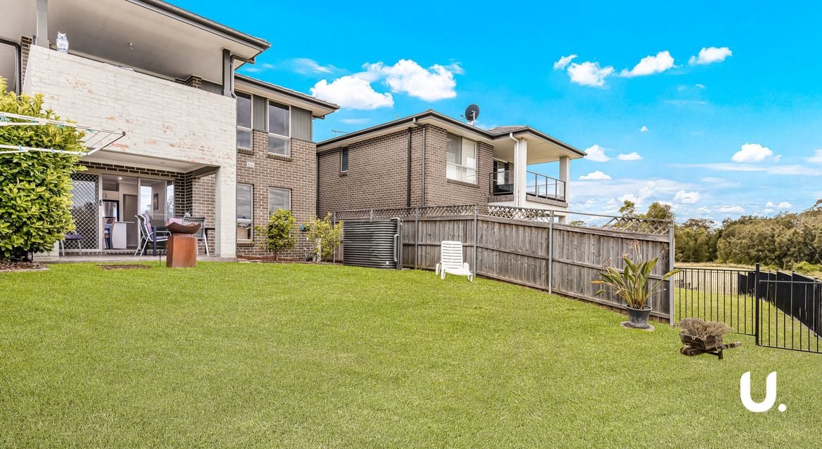 Colebee 18 Aspect Crescent