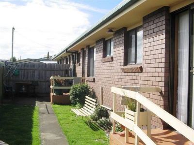 2/110 Caroline Street, EAST DEVONPORT, East Devonport - Thumbnail 3