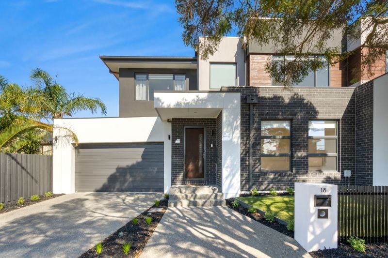 18 Lawrence Court, Bundoora