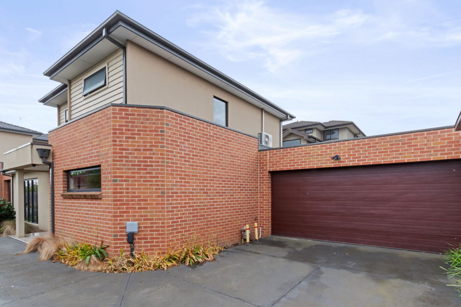 Modern 3-Bedroom Townhouse for Rent in Reservoir!