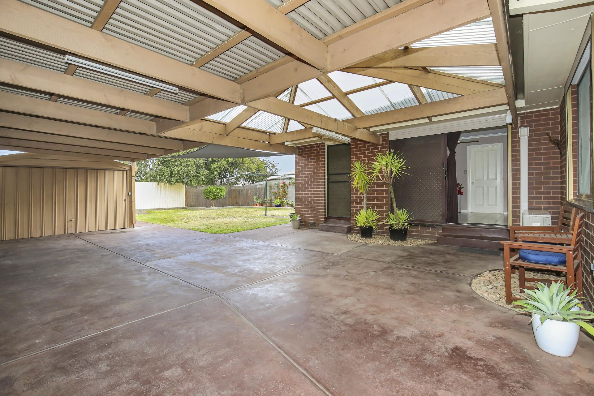 Real Estate For Sale 9 Mindoro Crescent Lalor , VIC