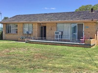 Three bedroom home on oversized block