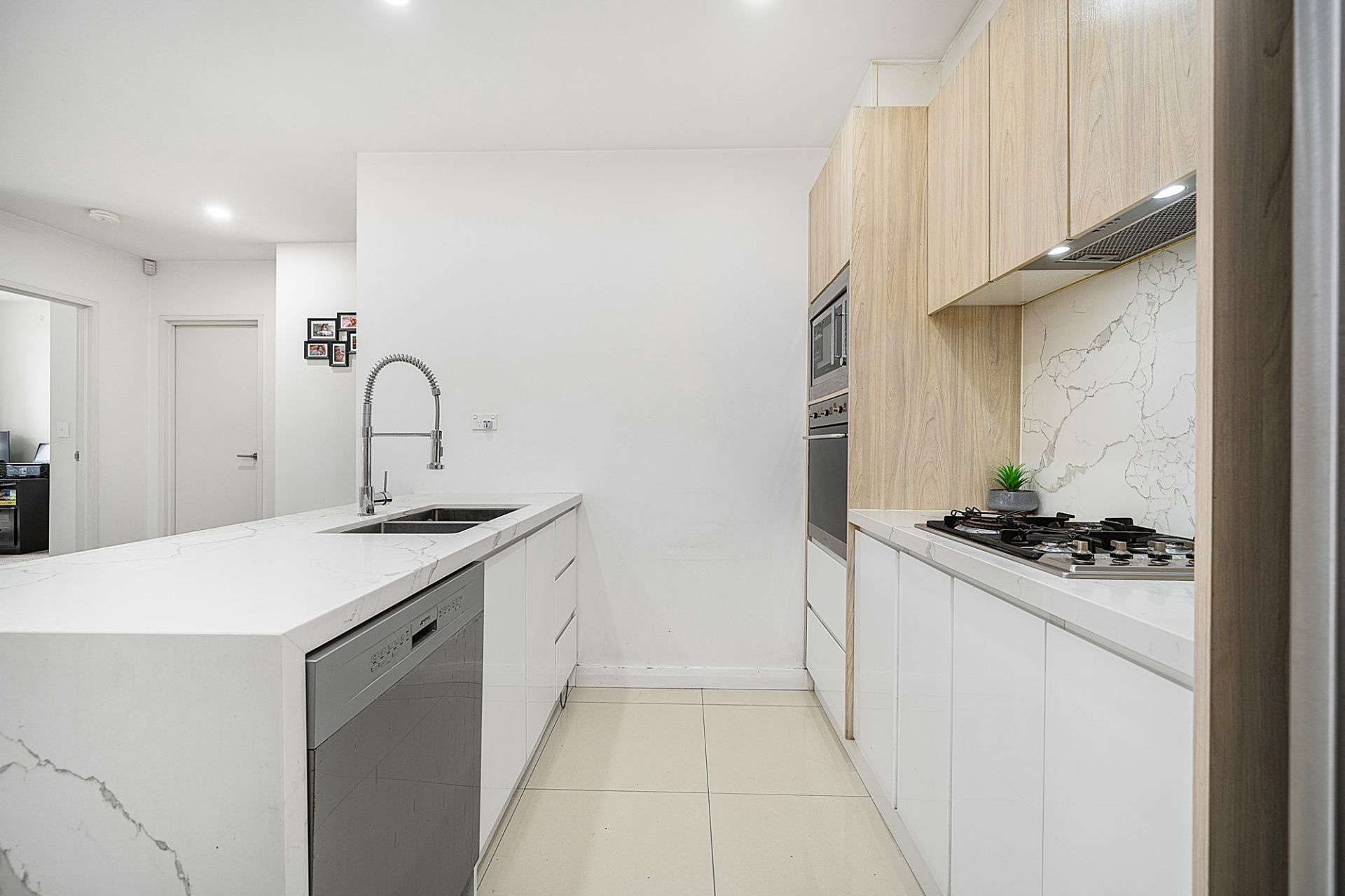 101/4-8 Smallwood Avenue, Homebush, Homebush - Thumbnail 6