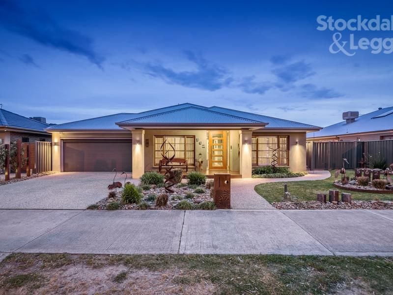 562 Masons Road MERNDA, Mernda - Thumbnail 2