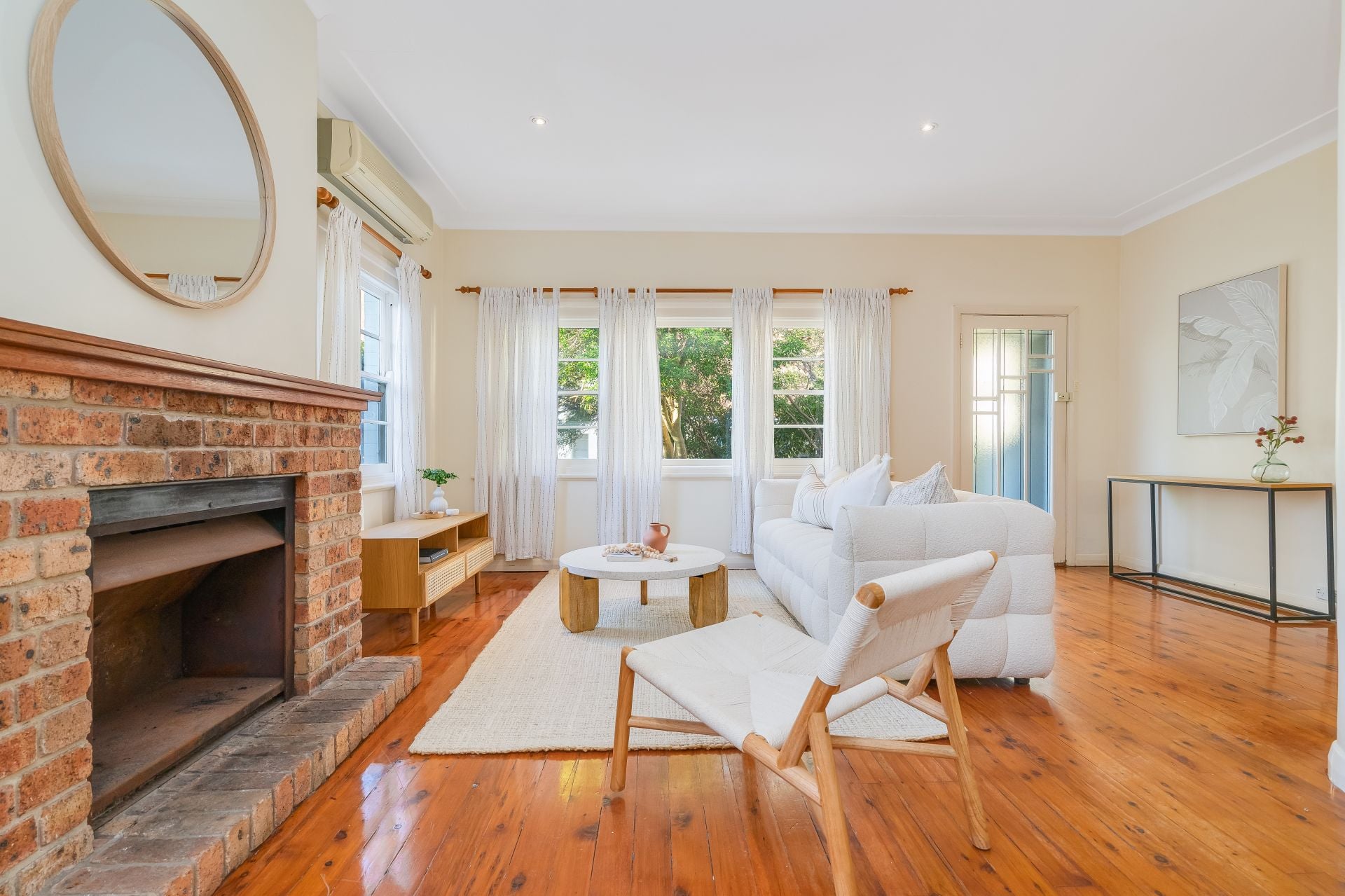 Classic charm on wide R3 zoned block steps from Darby Street, Classic Charm On Wide R3 Zoned Block Steps From Darby Street - Thumbnail 6