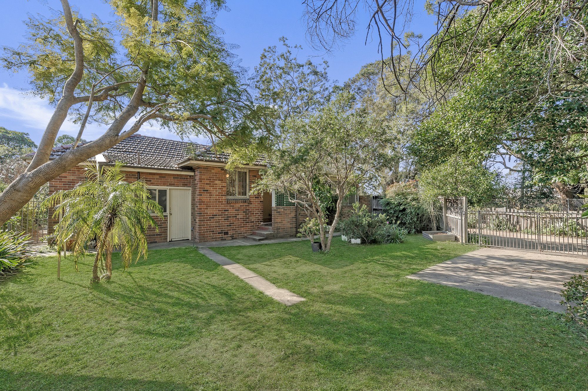 Real Estate For Sale 1 Duffy Avenue Thornleigh , NSW