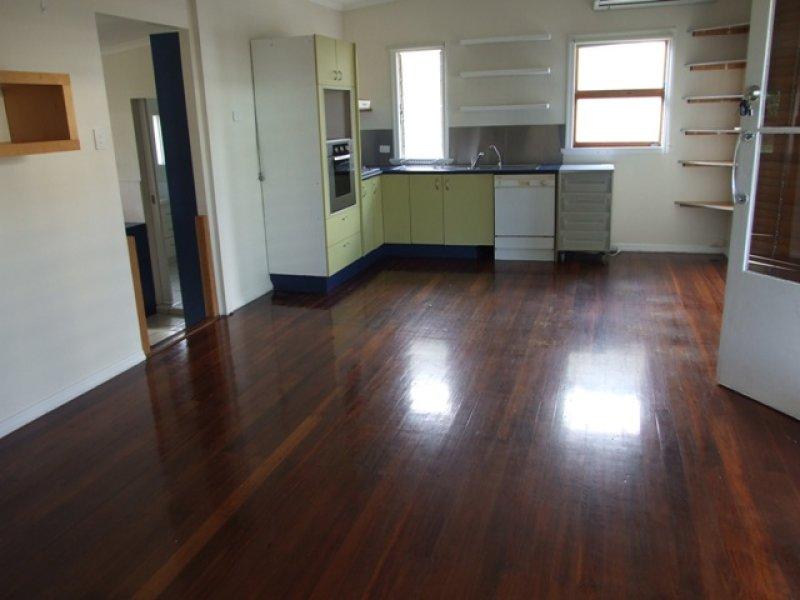 14 Hinkler Parade COTTON TREE QLD, Cotton Tree - Thumbnail 2