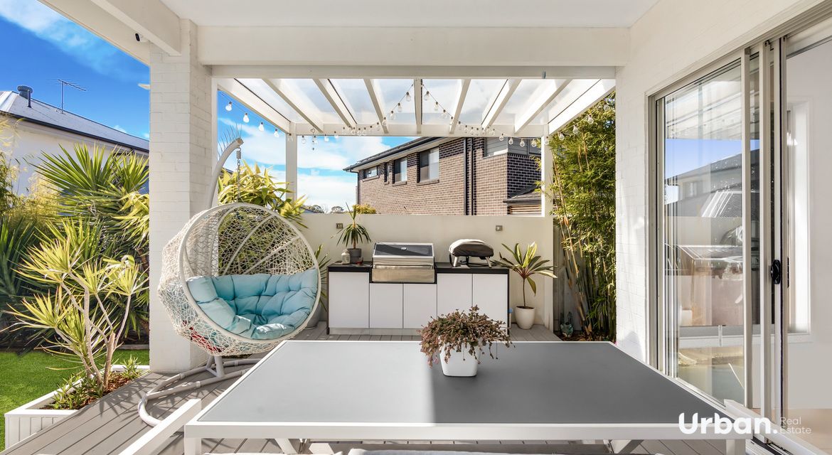 Colebee 42 Aspect Crescent