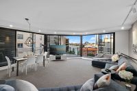 E802/24-26 Point Street, Pyrmont