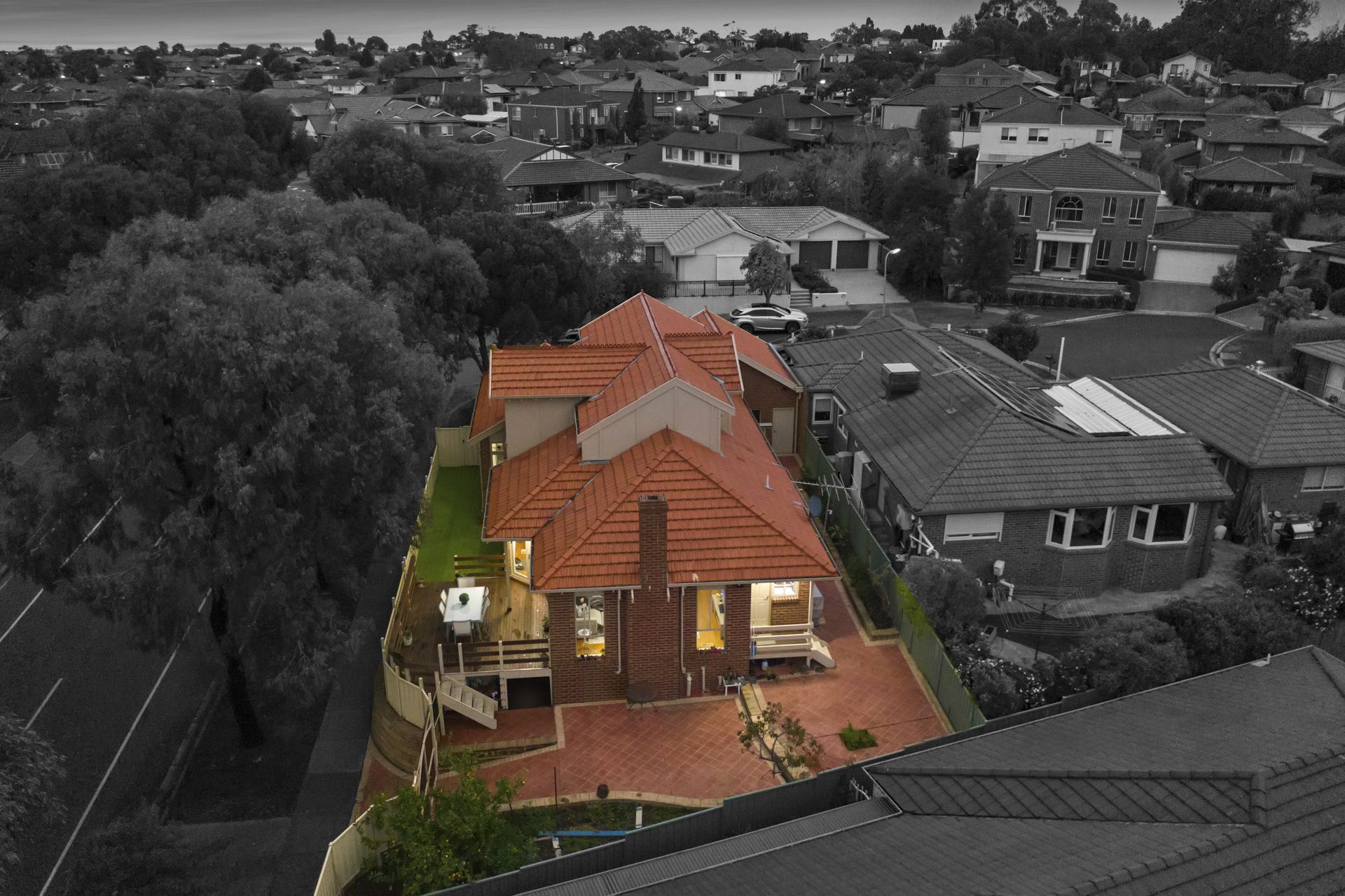 RENOVATED BEAUTY- RIVERGUM ESTATE