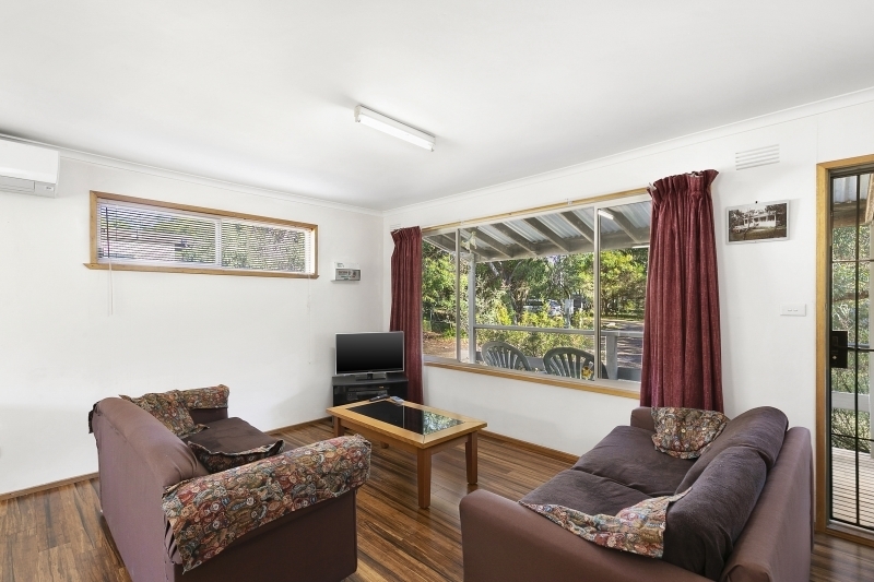 40 Hartley Street AIREYS INLET VIC, Aireys Inlet - Thumbnail 2
