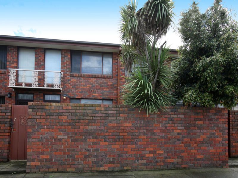 7/35 Grieve Parade, Altona - Thumbnail 2